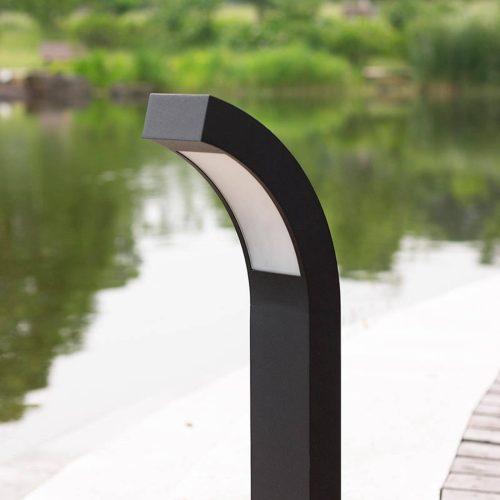 60 cm magas LED lámpa Lennik