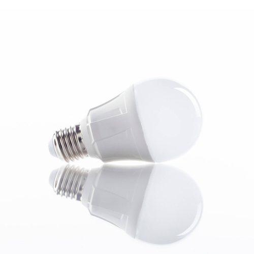 LED izzó villanykörte forma E27 11 W 830 6-os klt