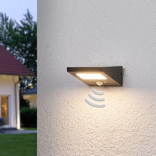 Lefelé világító napelemes kültéri fali lámpa Felin