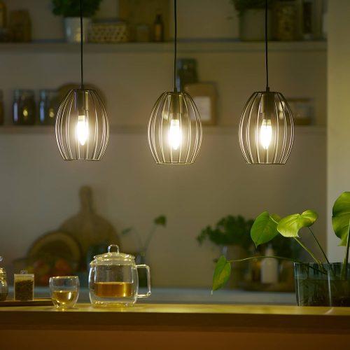 Philips LED izzó E14 B35 2